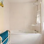 Дом отдыха Cosy, Coastal Cottage- Beach, Pub And Shop Nearby