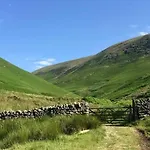 Cosy, Coastal Cottage- Beach, Pub And Shop Nearby Nyaraló