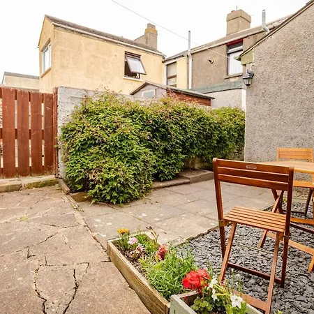 Cosy, Coastal Cottage- Beach, Pub And Shop Nearby Nyaraló *